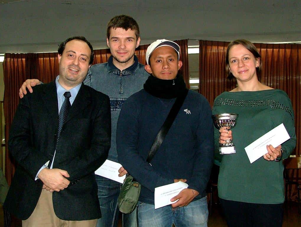 Foto di gruppo dei primi 4 classificati