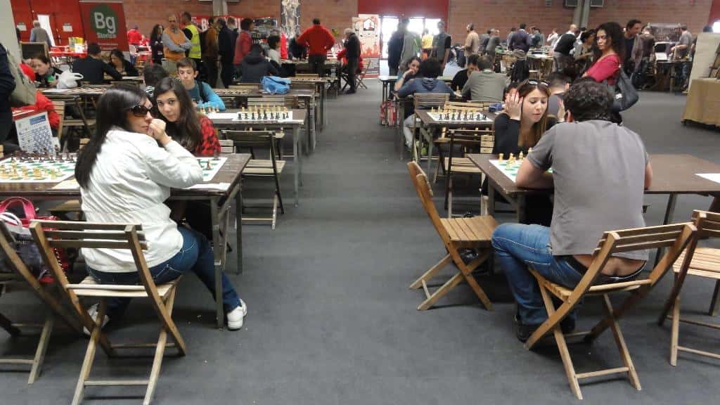 PLAY 2015