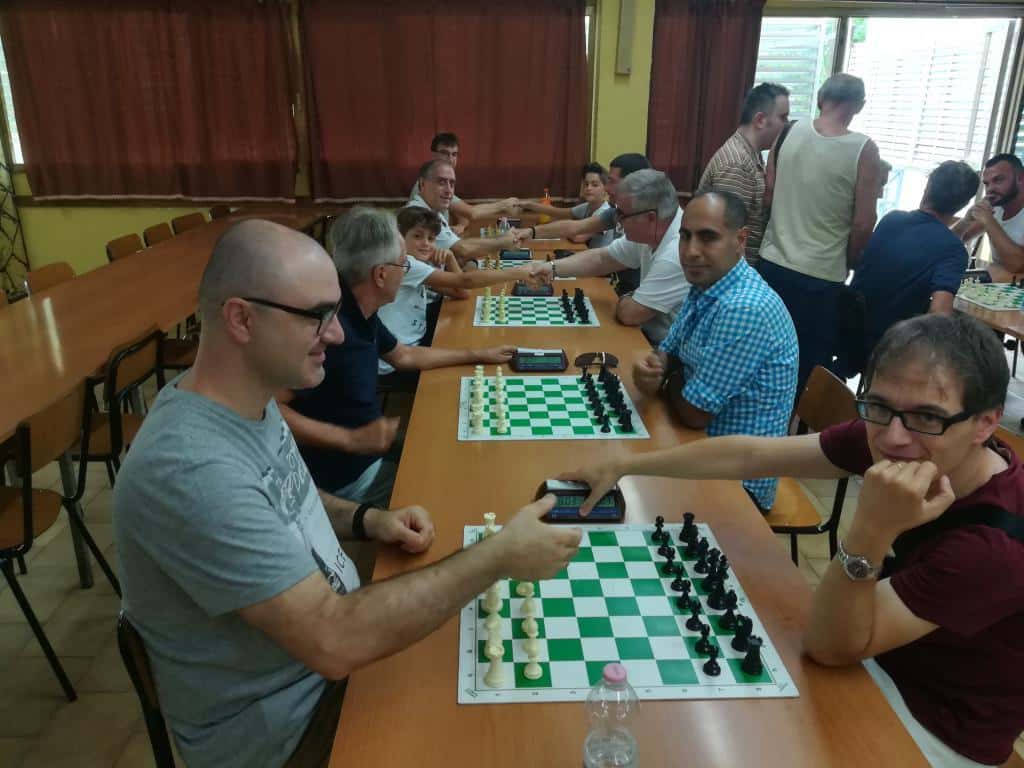 2° torneo di autofinanziamento al club 64.