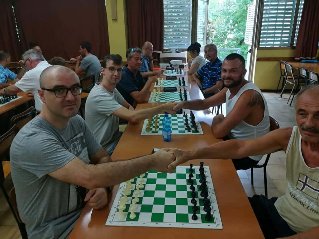 2° torneo di autofinanziamento al club 64.