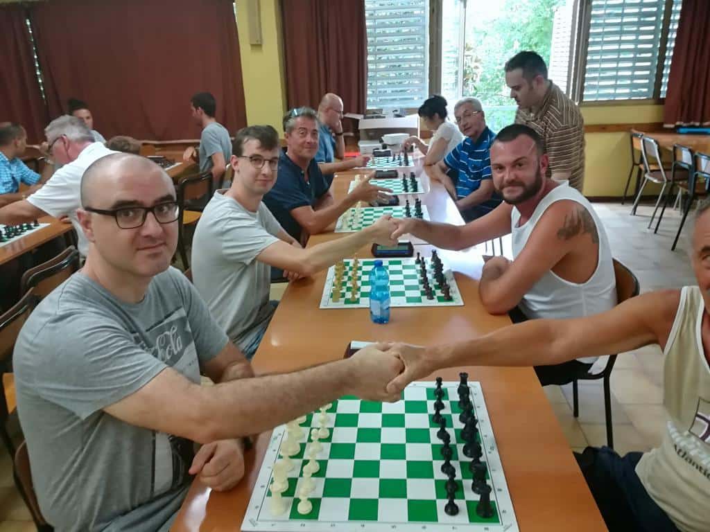 2° torneo di autofinanziamento al club 64.