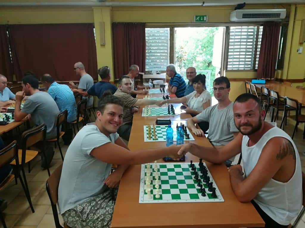 2° torneo di autofinanziamento al club 64.