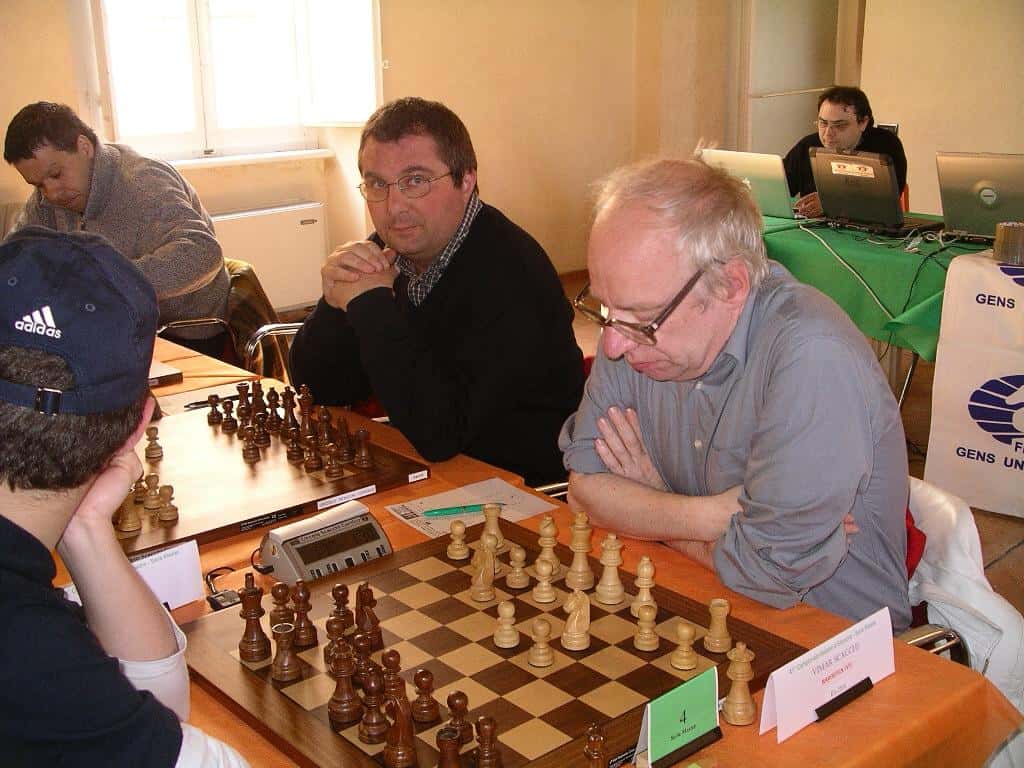 CIS serie Master 2009