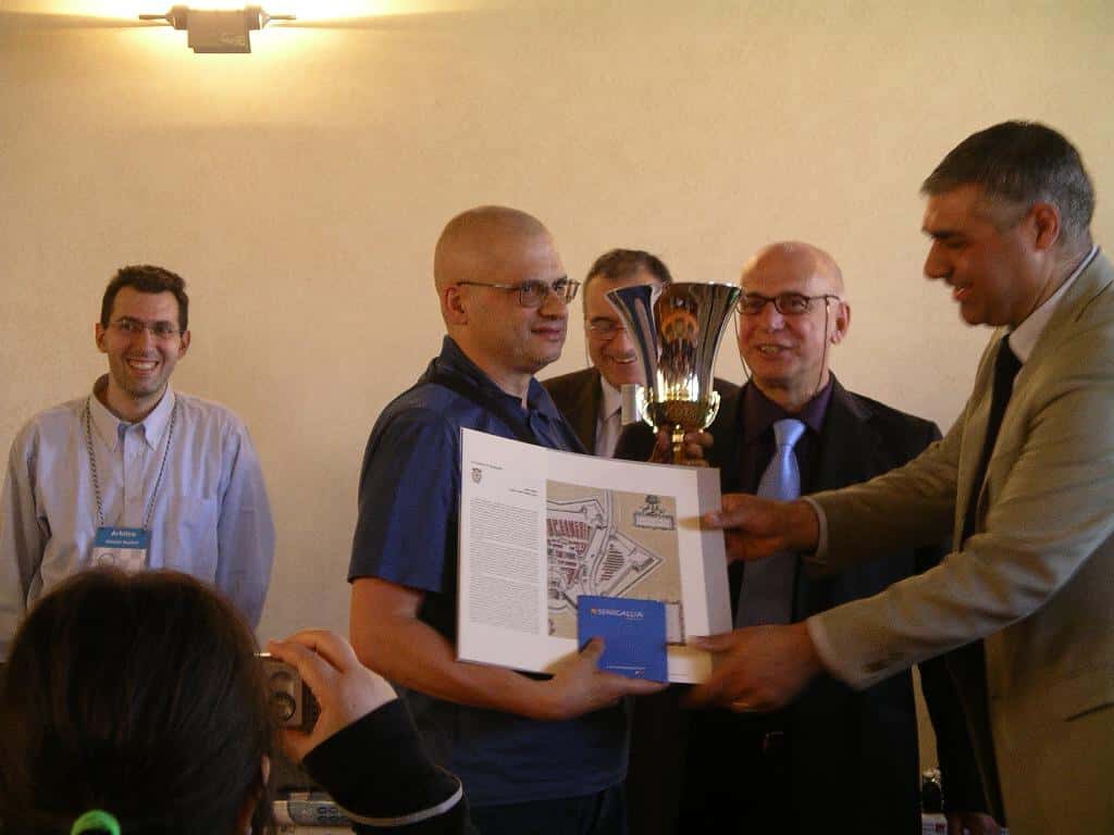 CIS serie Master 2009