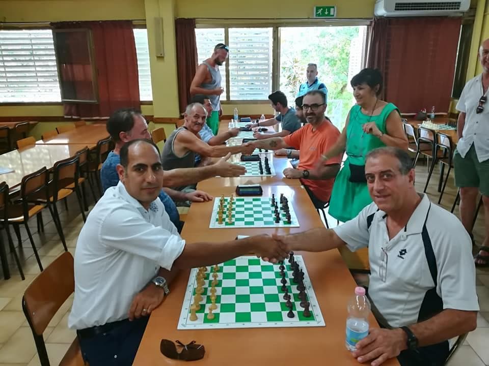 2° torneo di autofinanziamento al club 64.