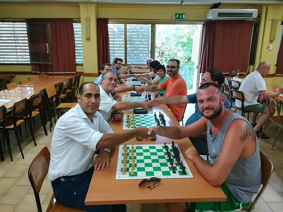 2° torneo di autofinanziamento al club 64.