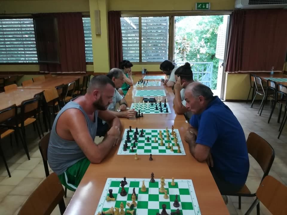 2° torneo di autofinanziamento al club 64.