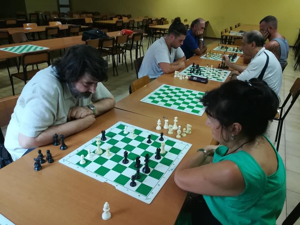 2° torneo di autofinanziamento al club 64.