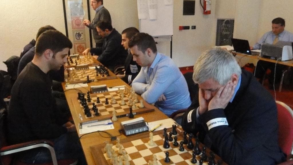 CIS serie Master 2013