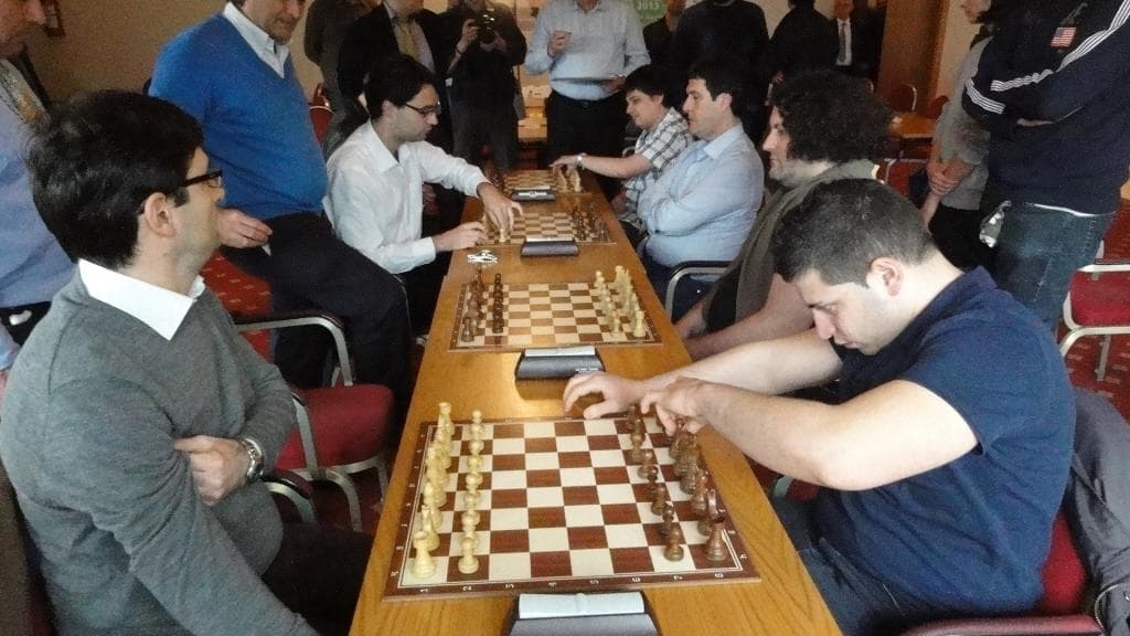 CIS serie Master 2013