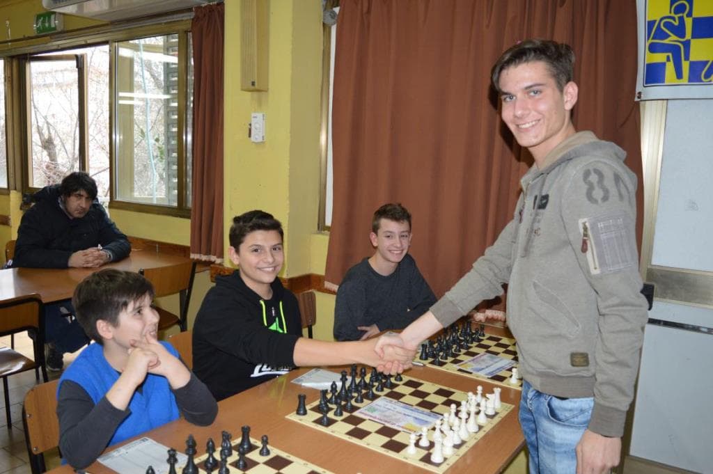 Simultanea con il GM Luca Moroni al #club64
