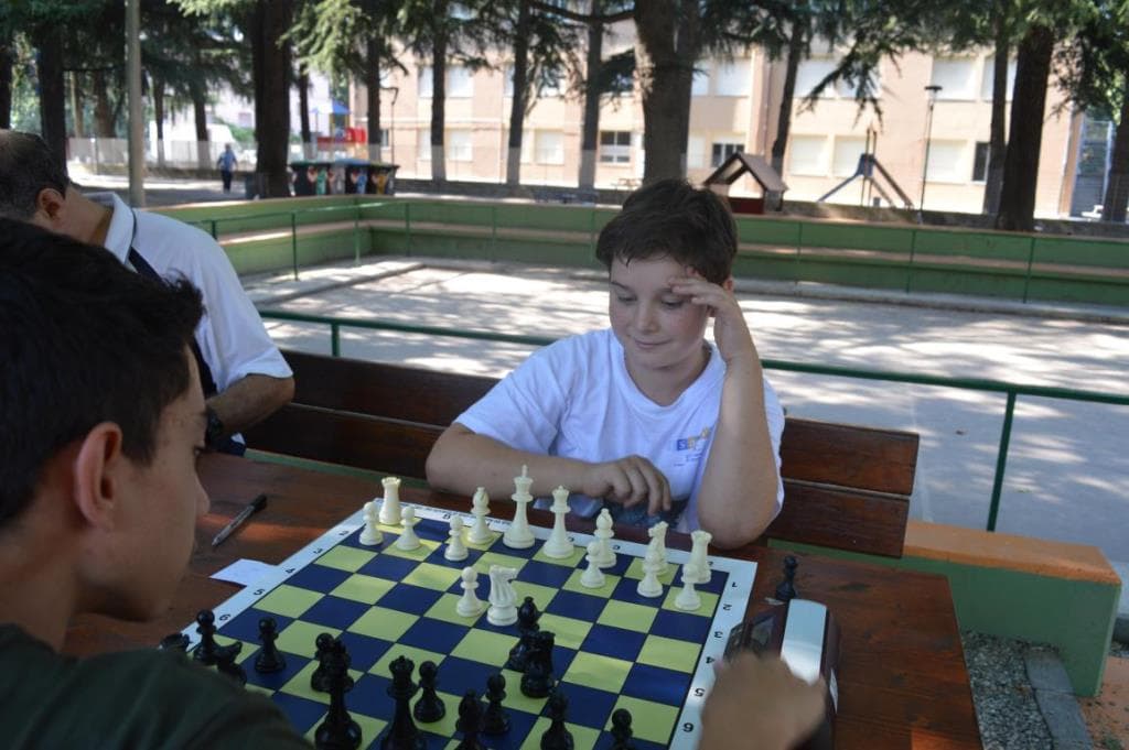 Torneo amichevole a Marano sul Panaro 8' + 3''