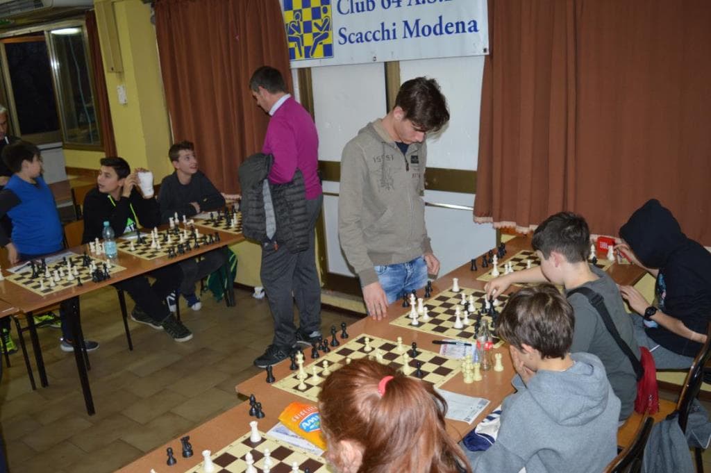 Simultanea con il GM Luca Moroni al #club64