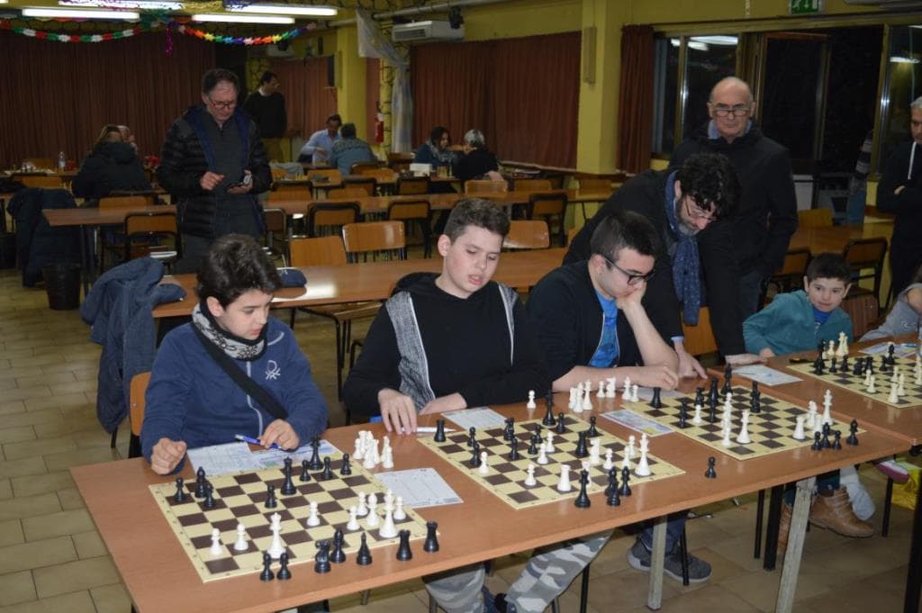 Simultanea con il GM Luca Moroni al #club64