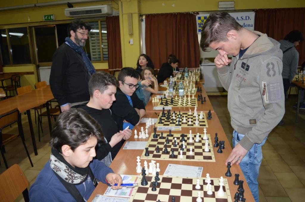 Simultanea con il GM Luca Moroni al #club64