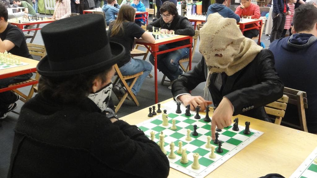 PLAY 2014 con simultanea Zimina