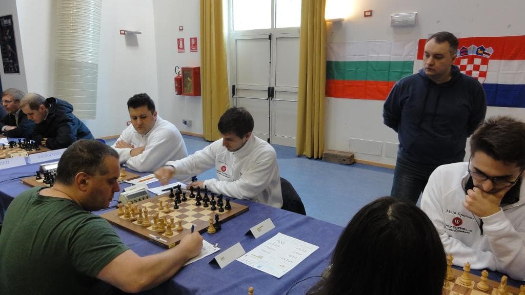 CIS serie Master 2014