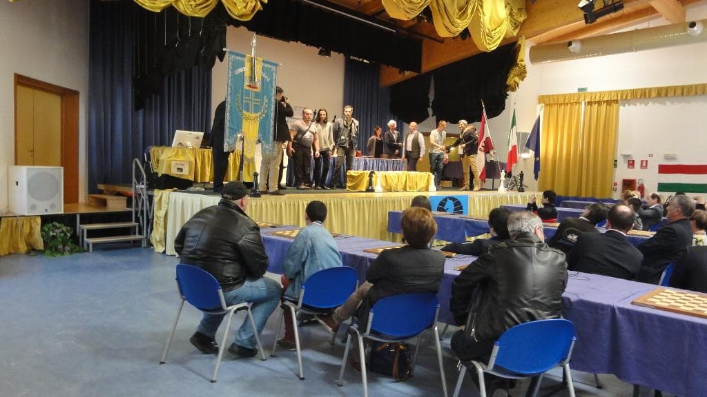 CIS serie Master 2014