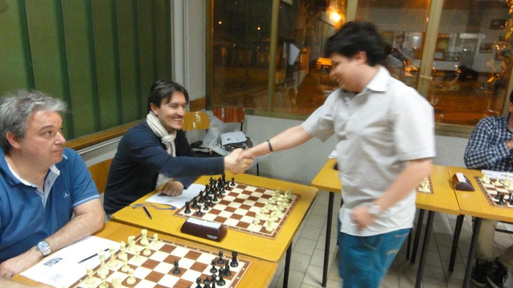 Simultanea con orologio del GM Viktor Erdos