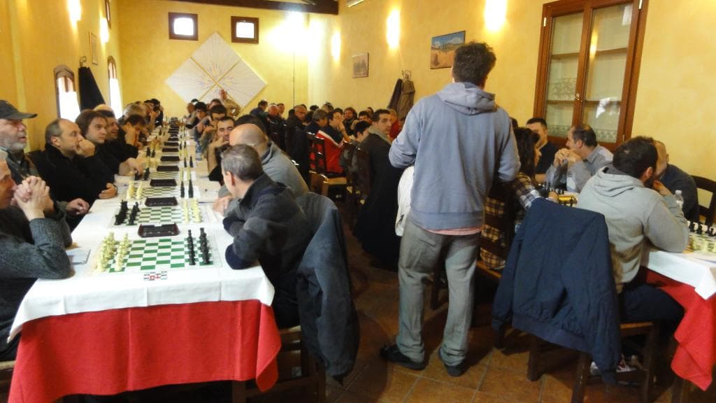 Maratona lampo 15 ore no stop