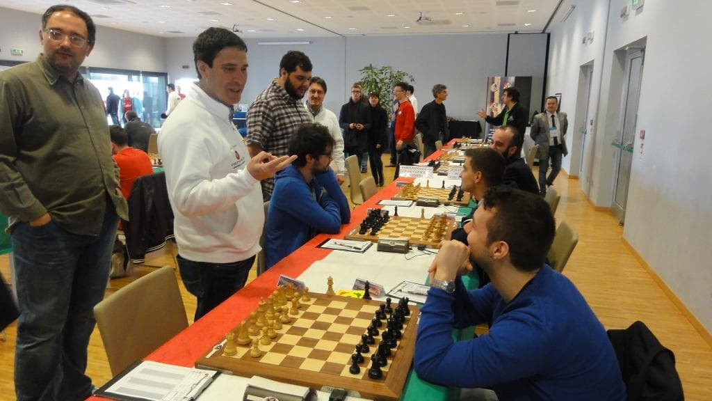 CIS serie Master 2015