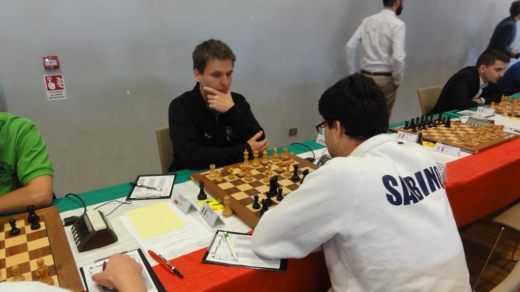 CIS serie Master 2015